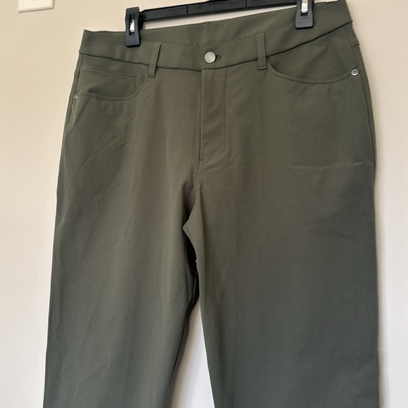 Like New Lululemon ABC Classic 5 Pocket Pant *Warpstreme in Grey Sage - 32 / 30 - Picture 5 of 7